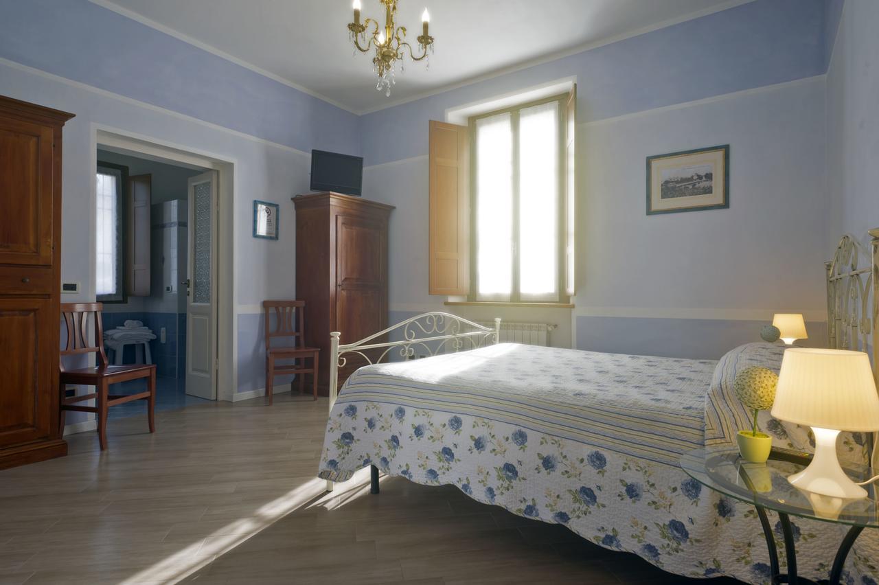 Villa Dircea CastellʼArquato Esterno foto