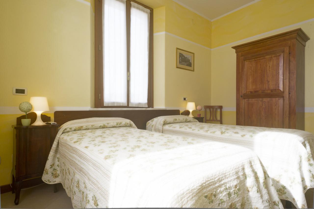 Villa Dircea CastellʼArquato Esterno foto